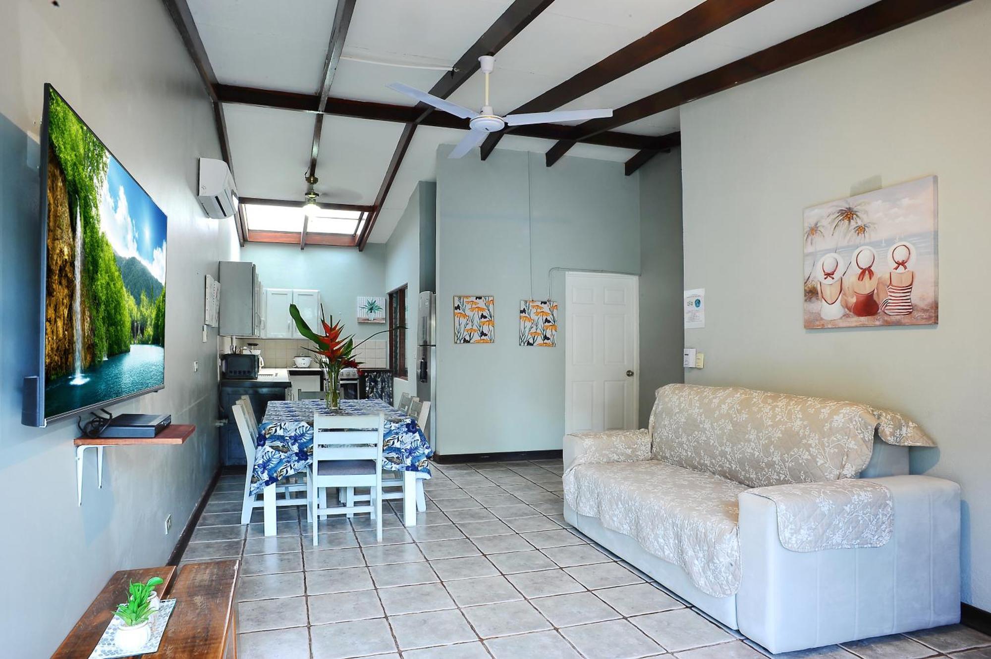 Albergue Wide Mouth Frog Quepos Manuel Antonio Exterior foto