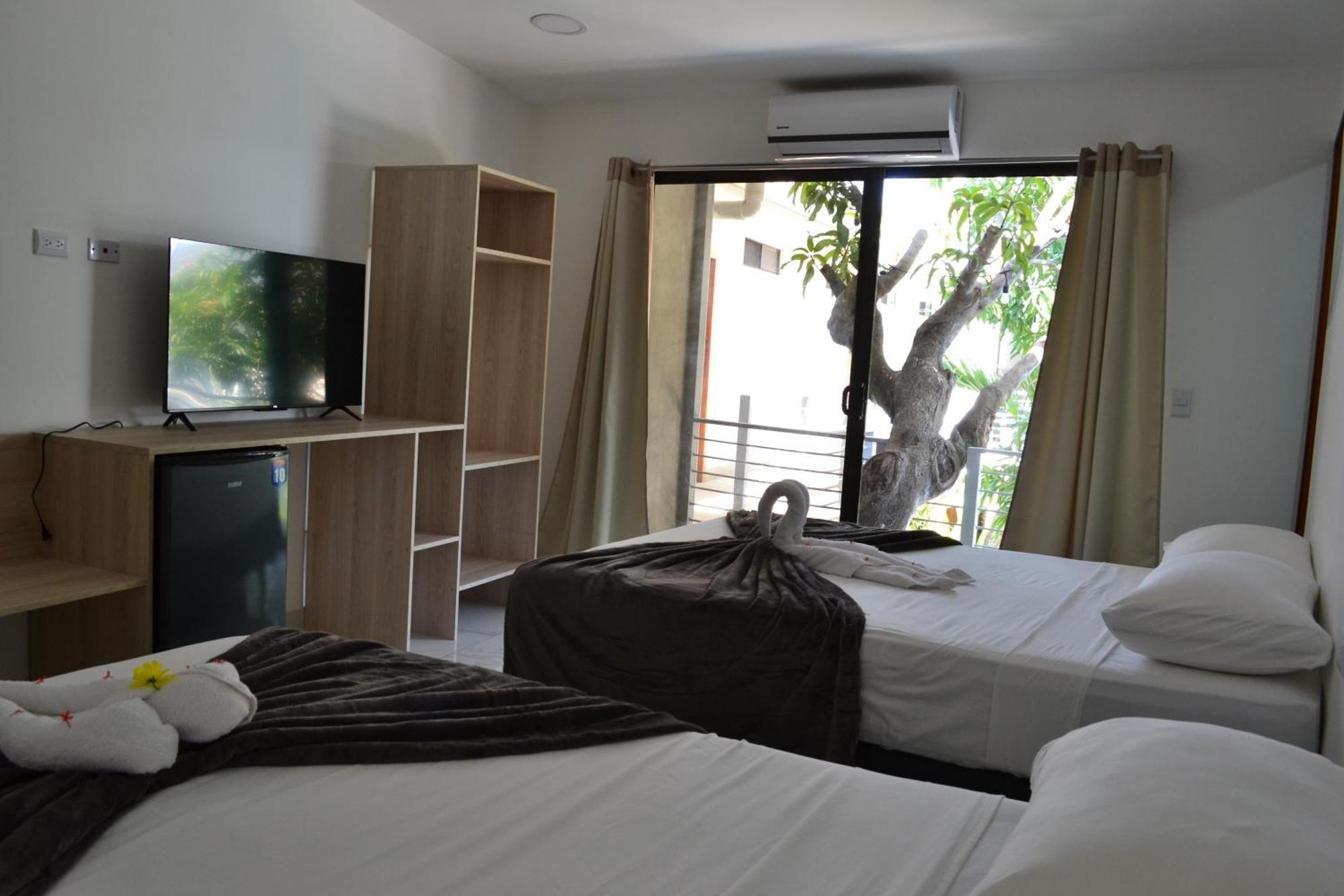 Albergue Wide Mouth Frog Quepos Manuel Antonio Exterior foto