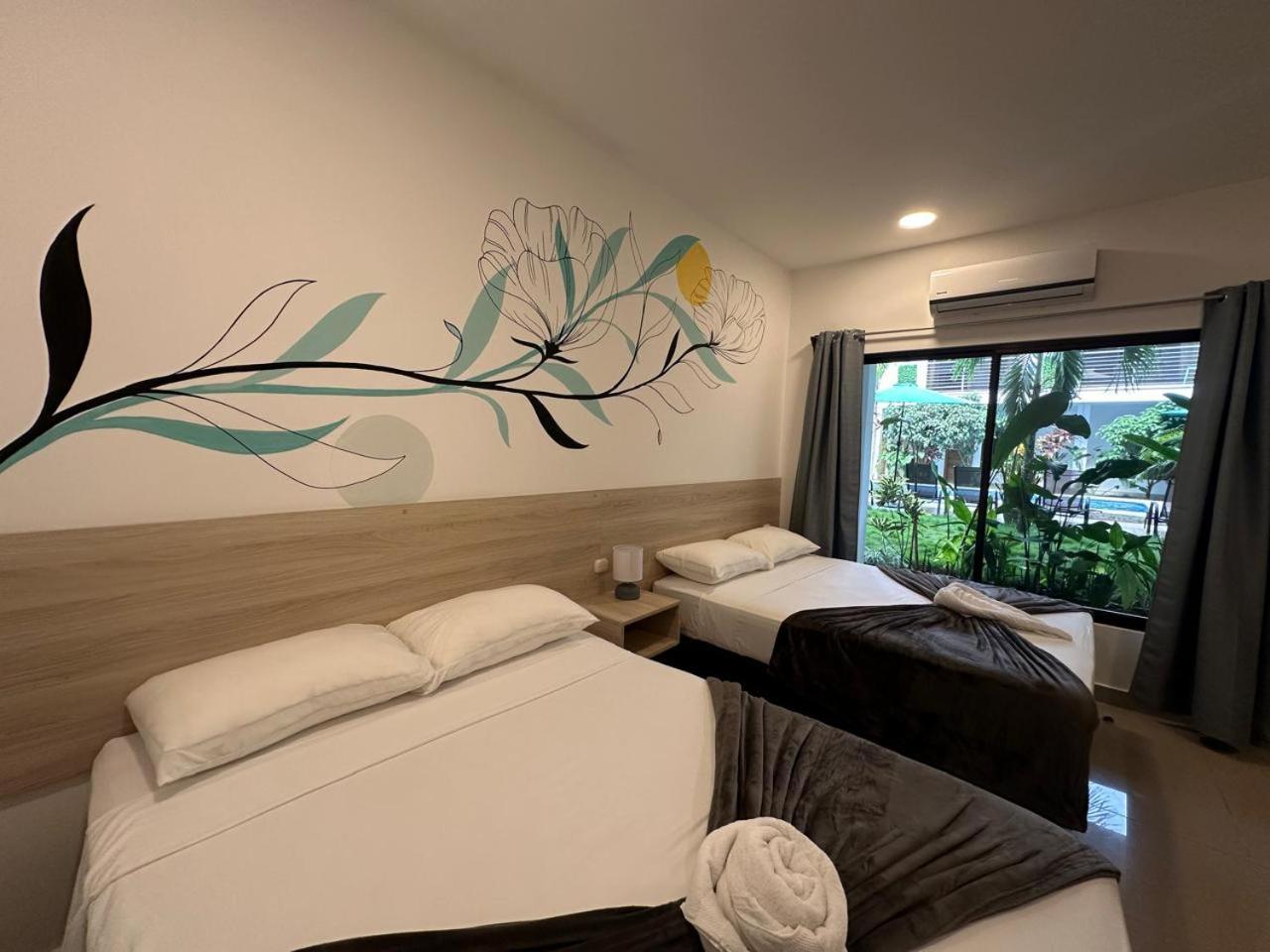 Albergue Wide Mouth Frog Quepos Manuel Antonio Exterior foto