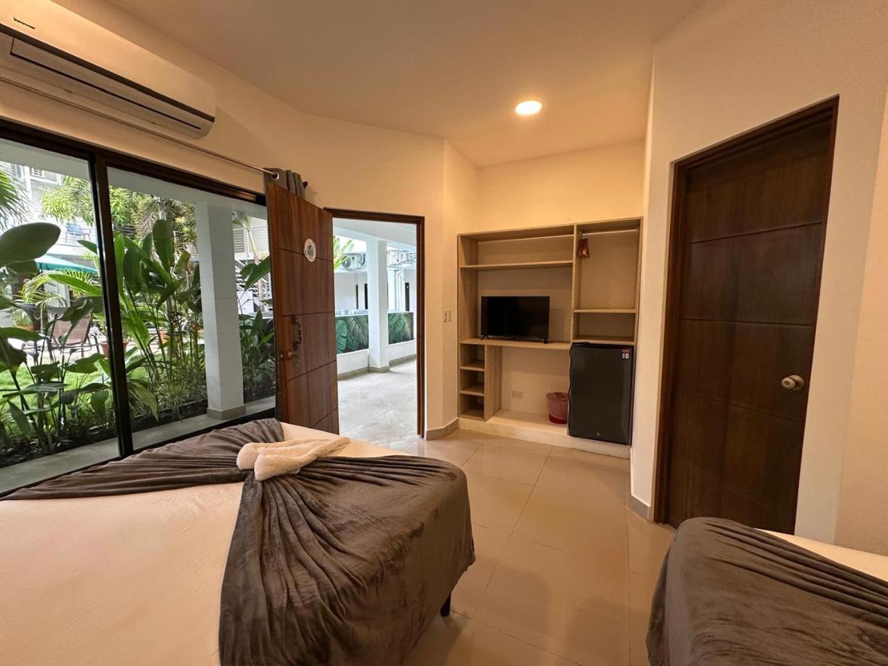 Albergue Wide Mouth Frog Quepos Manuel Antonio Exterior foto